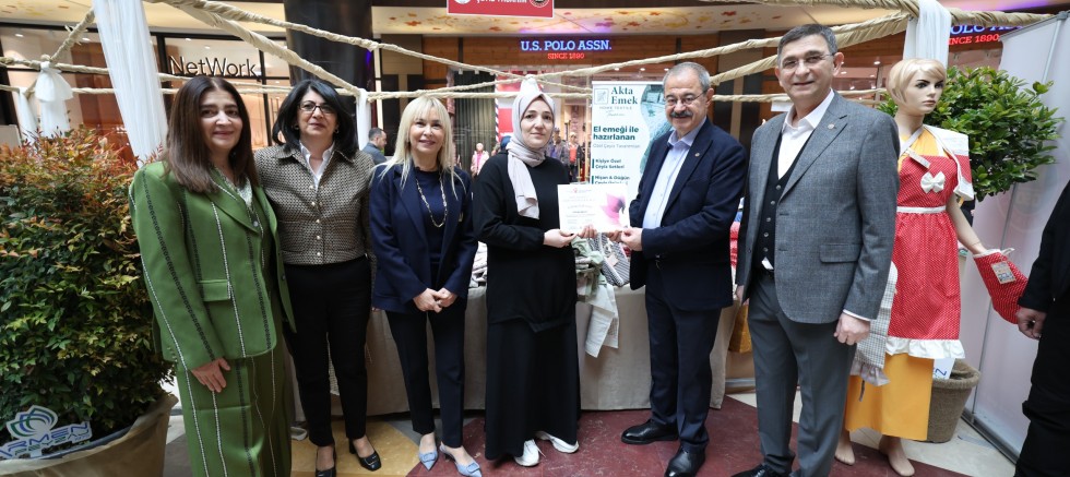 EVDE ÜRETEN KADINLAR EKONOMİYE DEĞER KATIYOR