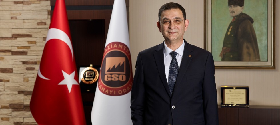 GSO YÖNETİM KURULU BAŞKANI ADNAN ÜNVERDİ: -“2026 YILININ EKONOMİDE ZORLUKLARIN GERİDE KALDIĞI YENİ BİR BAŞLANGIÇ OLMASINI DİLİYORUM