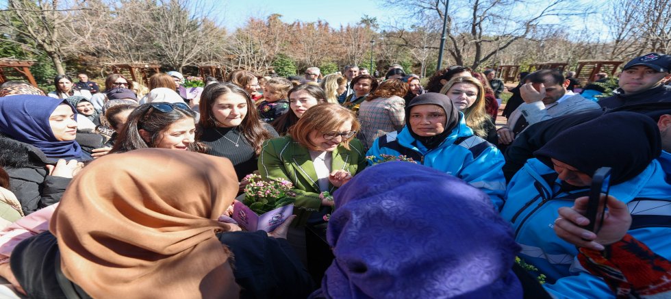 GAZİANTEP BÜYÜKŞEHİR’DE 8 MART BULUŞMASI