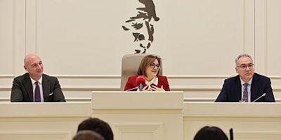 BAŞKAN FATMA ŞAHİN’İN ÖNCÜLÜĞÜNDE GENÇLERİN SESİ KARAR MASASINDA!