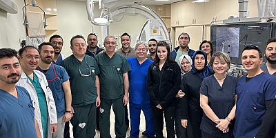 GAÜN Hastanesi’nde Bölge İçin Bir İlk: Ameliyatsız Mitral Kapak Tamiri